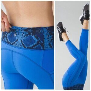 Lululemon All The Right Places Crop Pipe Dream Blue /Ziggy Snake Pipe size 4